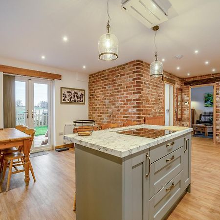 Babbling Brook Barn Βίλα Abbots Bromley Εξωτερικό φωτογραφία